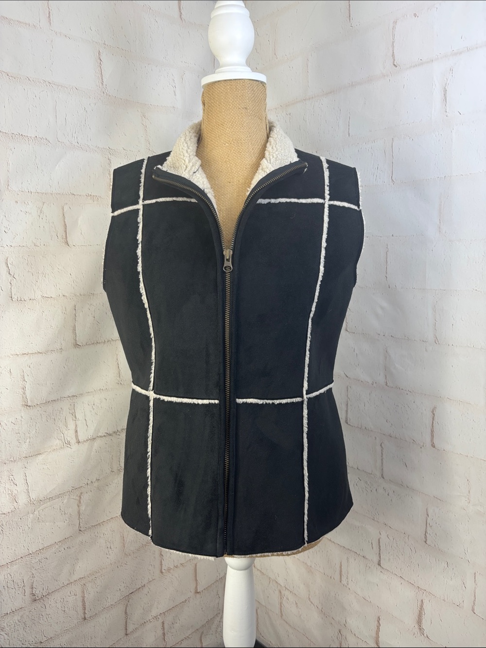 ⬇️ VEGAN SUEDE  VEST💥